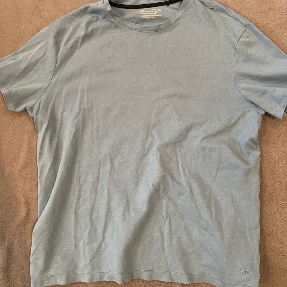 Banana Republic Luxe Tee Size XL Light Blue